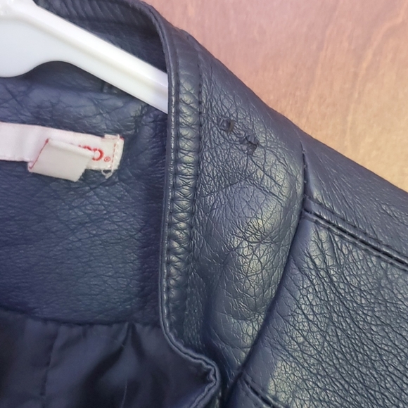 Jacket - Picture 3 of 3